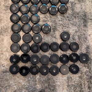 Black Round Containers